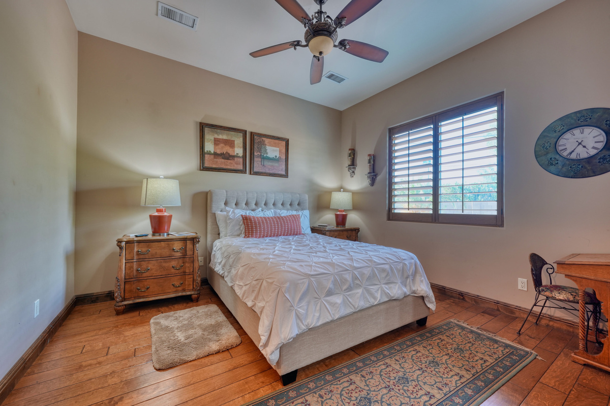 Epic Estate Scottsdale (82nd) — Epic Estate Scottsdale (82nd), Scottsdale, Arizona — photo 51
