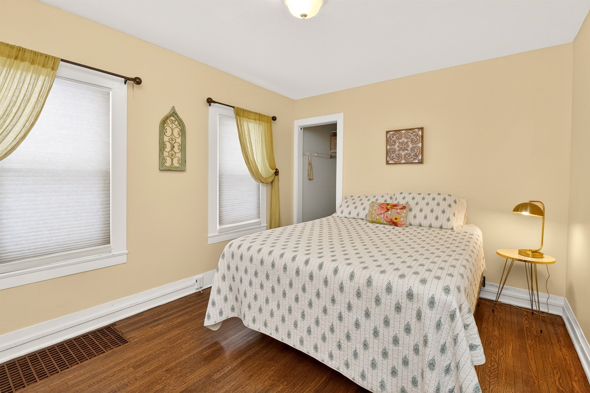 Main floor Queen bedroom