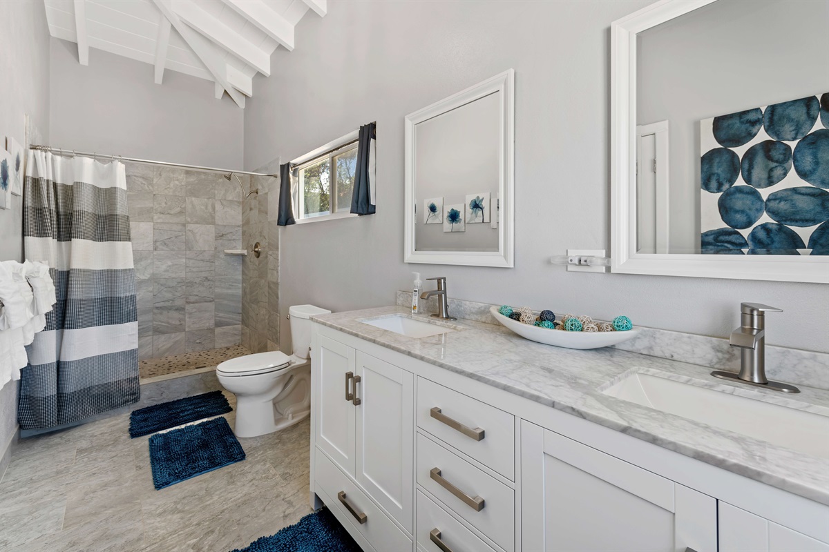 Second story primary bathroom