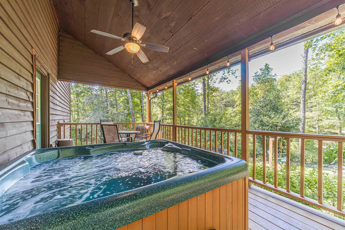 Hot Tub Overlooking Beautiful Landscape