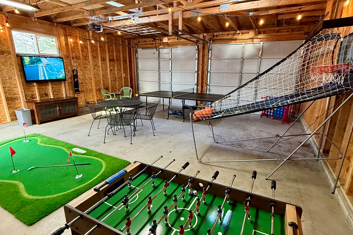 NEW - Game Garage
