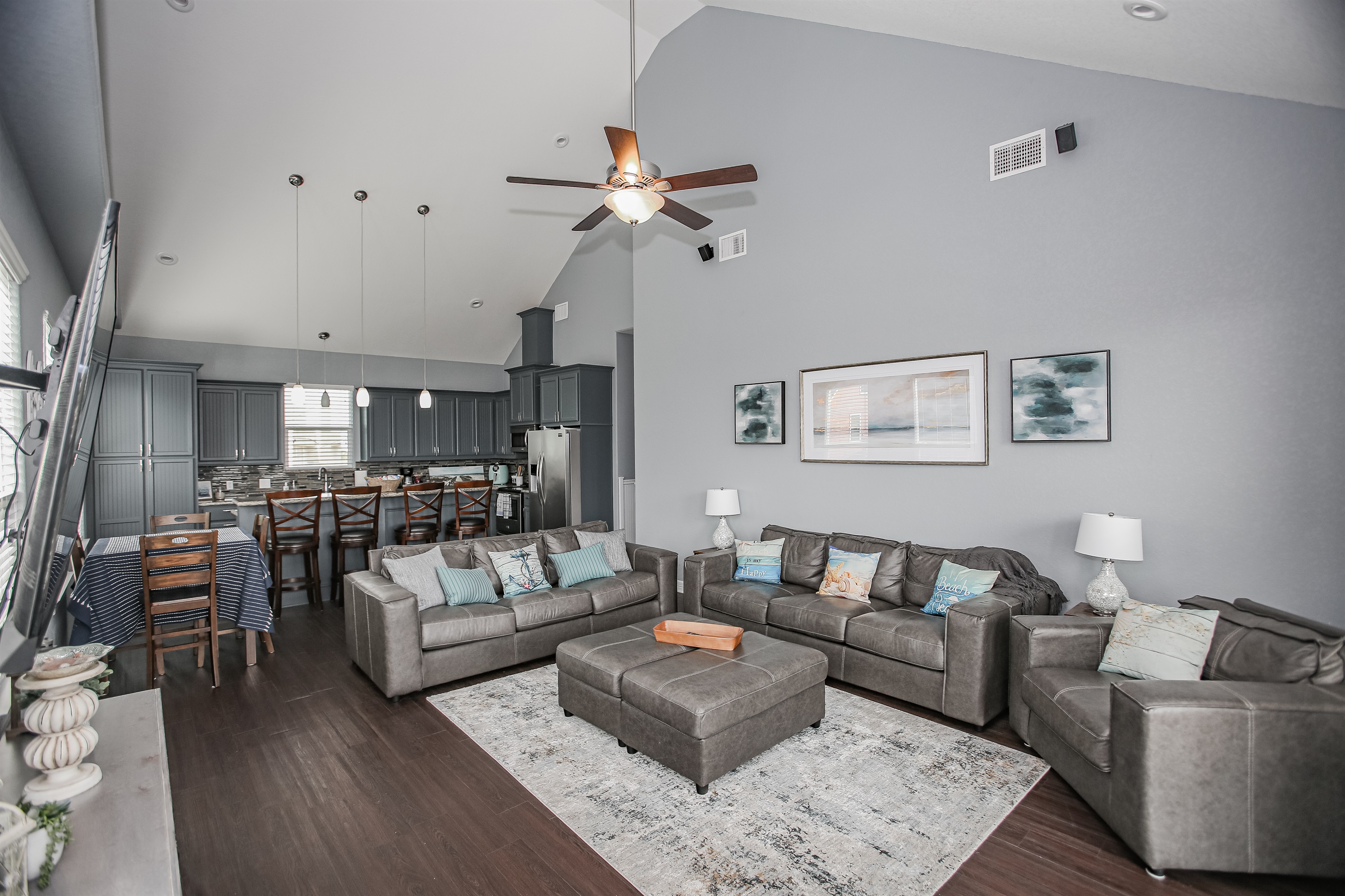 Quick 2 Min Walk To Beach-4bed/4bath Home With Ocean/beach Views - Surfside Beach, TX