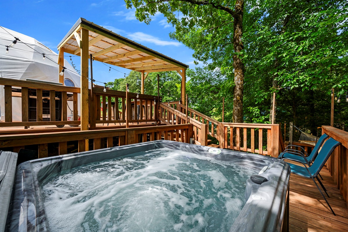Hot Tub in the trees