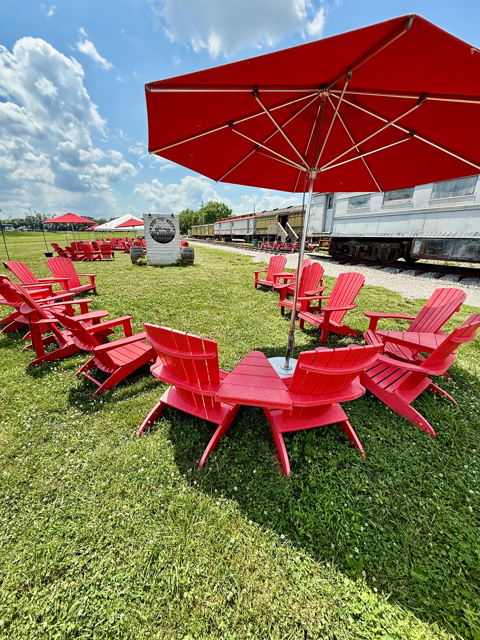 Lots of seating available for you!