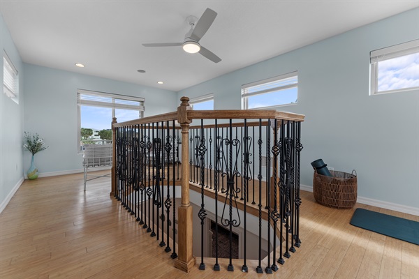 3rd floor loft - look out with cozy seating to relax in solitude and exercise area to work out. Enjoy both views of the Ocean and Intercoastal waterways