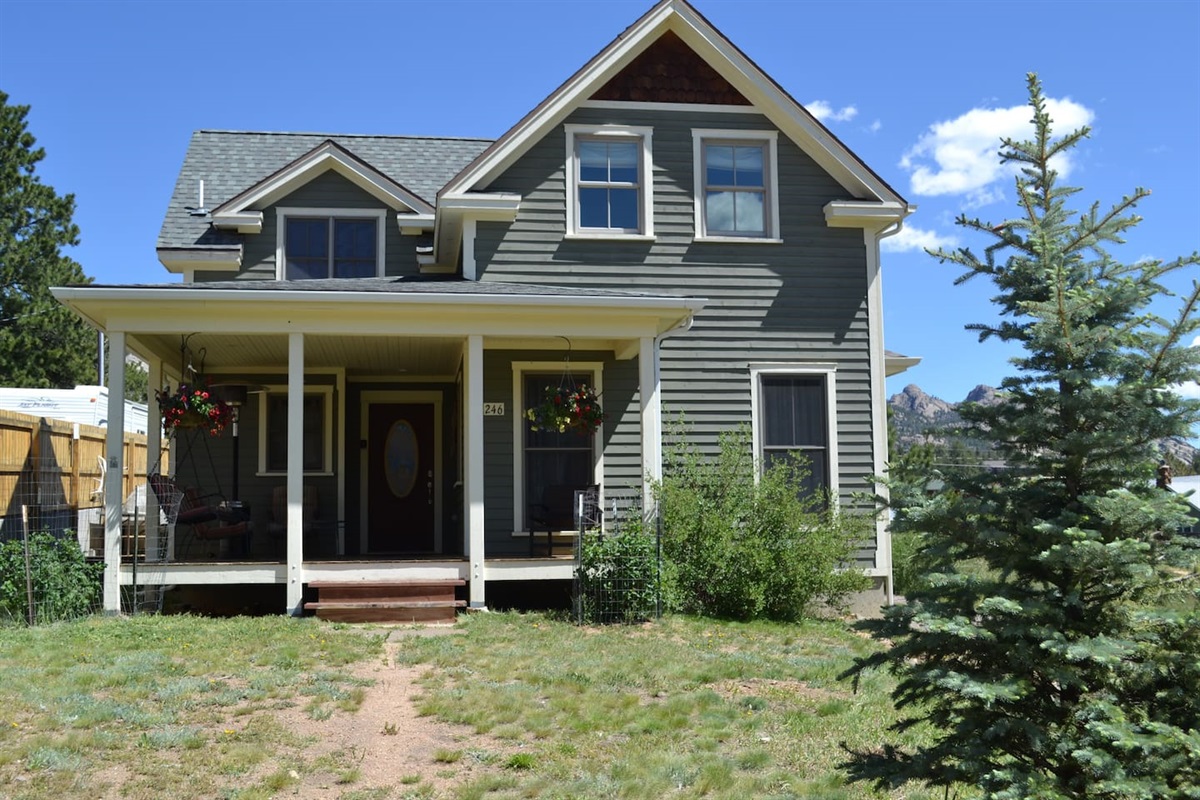 Exterior of Green Gables Cottage