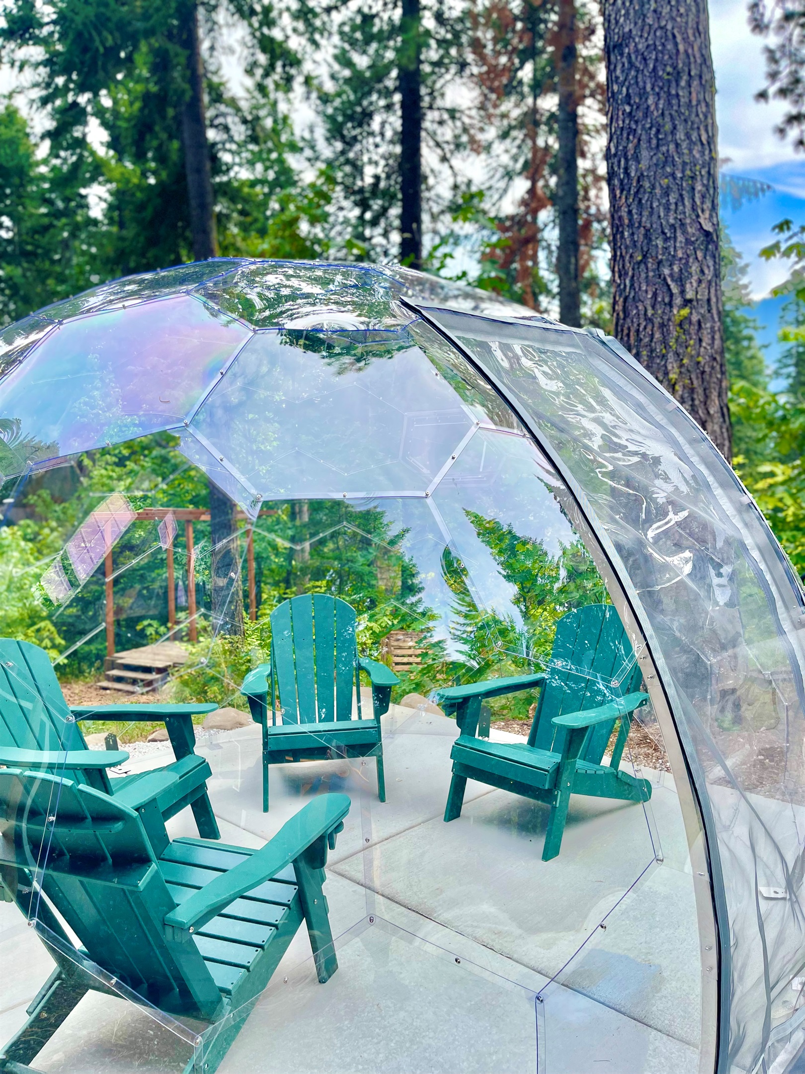 Geo Dome - lounging under the stars, all year round!