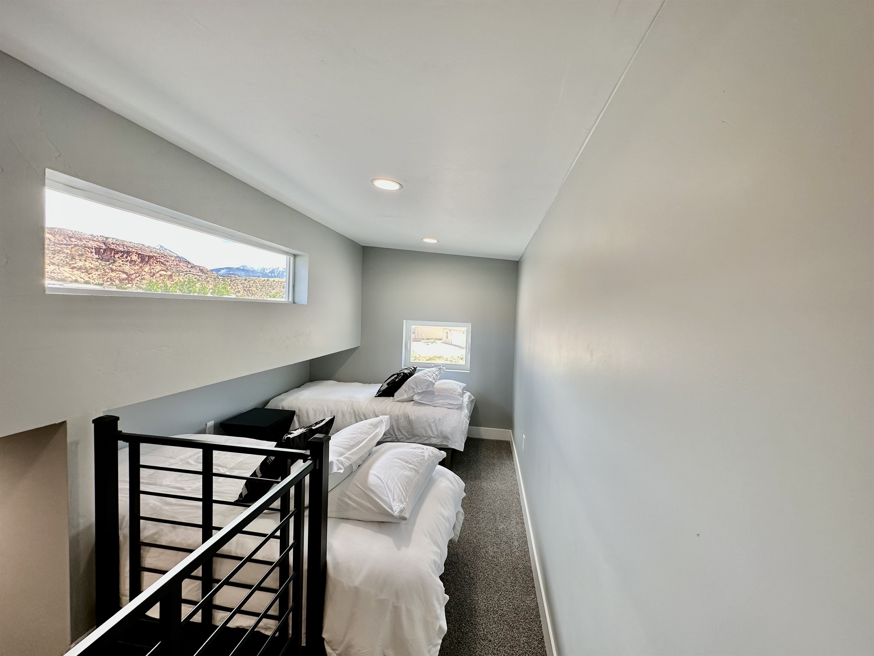 2 Twin Bed Loft