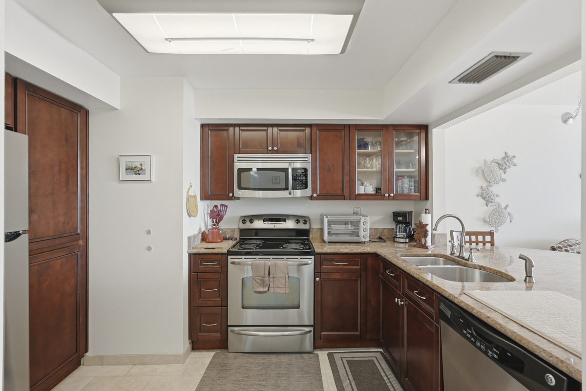 Fully equipped with modern appliances and thoughtful updates, the kitchen makes preparing meals simple and convenient, whether you're enjoying a quick breakfast or cooking a relaxing dinner.