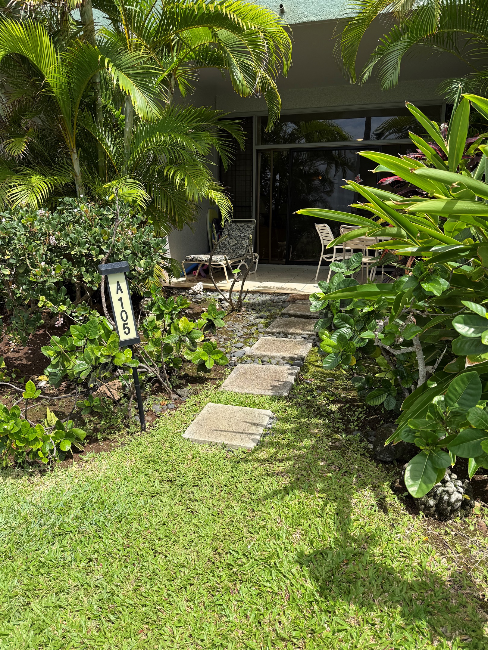 Beautifully landscaped lanai area