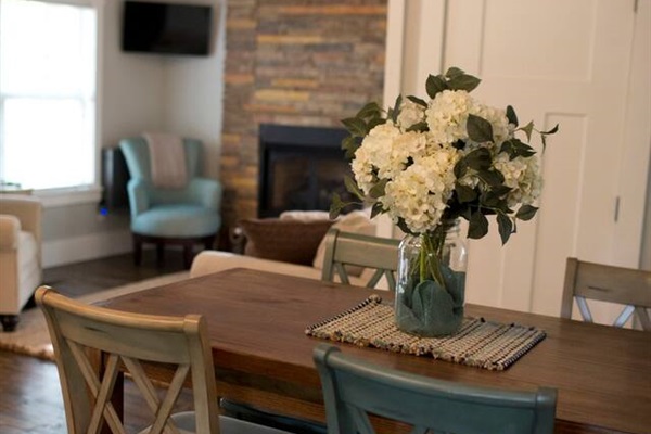 Cozy fireplace in cabin rental near Mena Arkansas