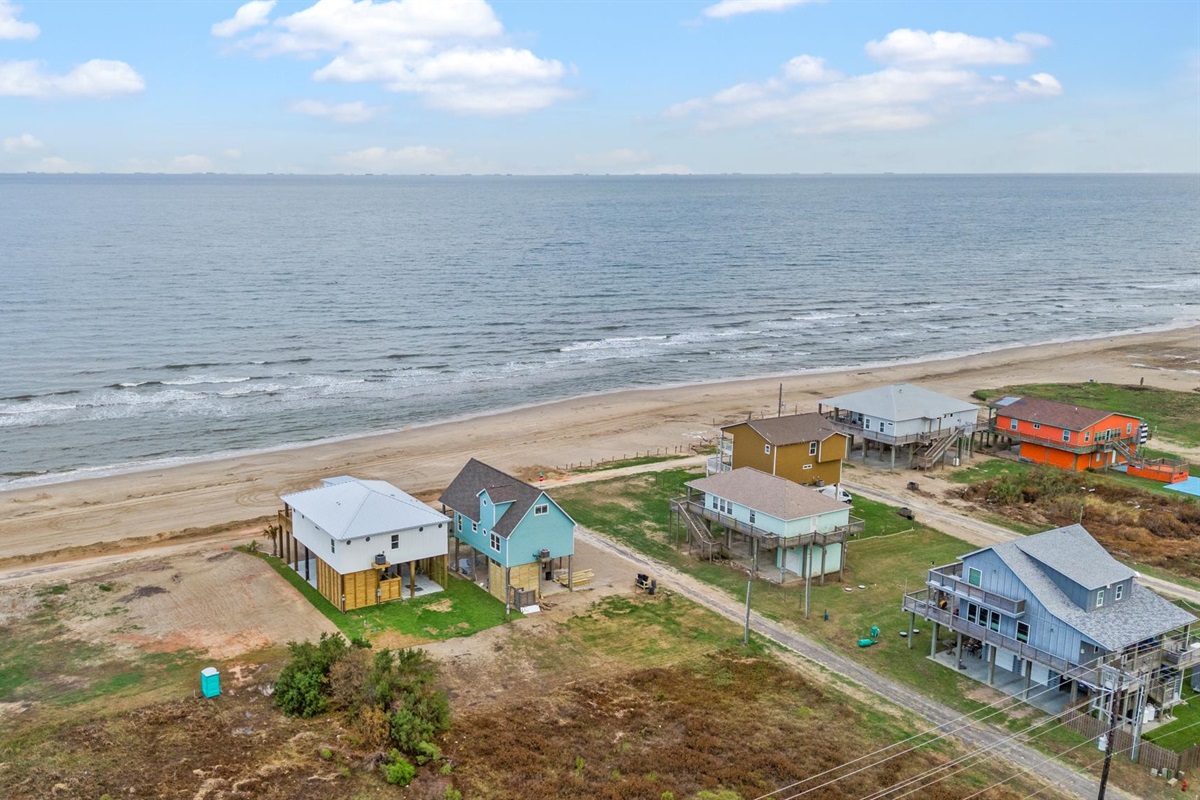 701df05fad0c44b29979143b86e902ca Large | Beachhouse | Texas | TX | Vacation Homes | Galveston | Crystal Beach | Kokomo | Breezy Days | Beachfront Elegance | Sunrise Serenity | Southern Sands Property Management, LLC