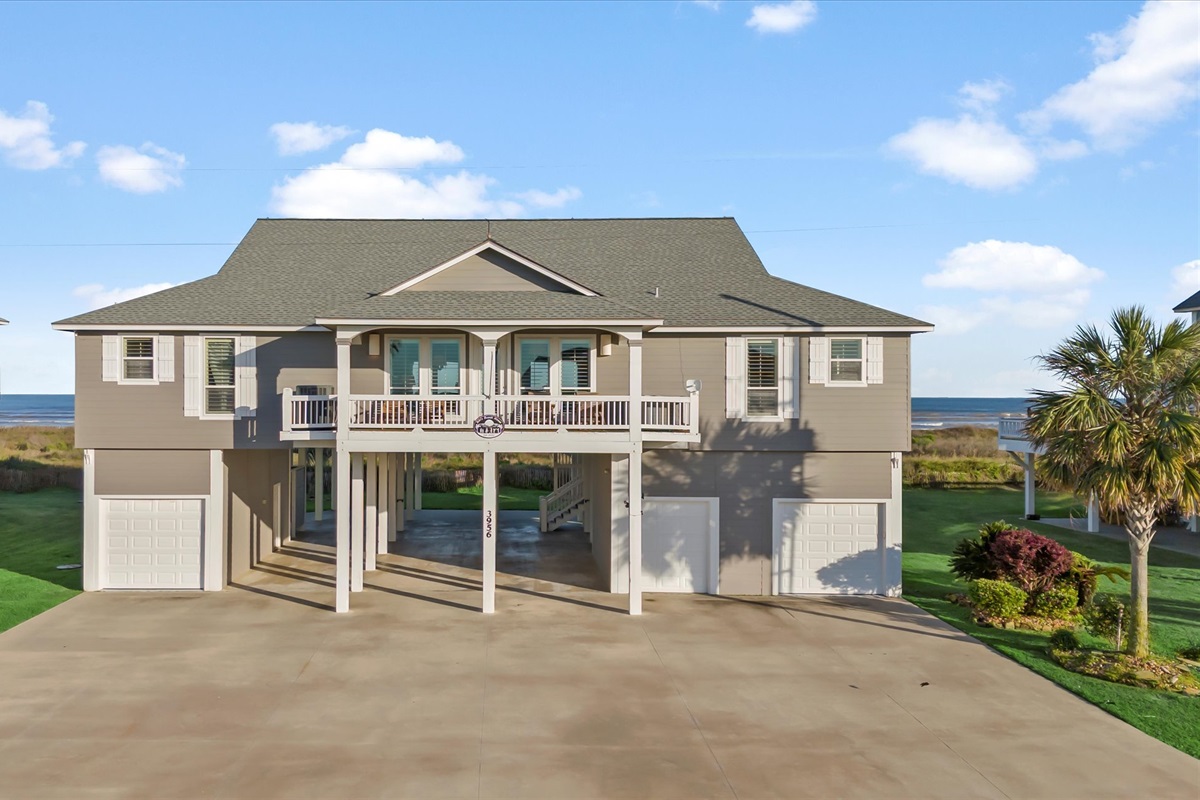 703b5874a4484354b8dbb5cb80b1776c Large | Beachhouse | Texas | TX | Vacation Homes | Galveston | Crystal Beach | Kokomo | Breezy Days | Beachfront Elegance | Sunrise Serenity | Southern Sands Property Management, LLC