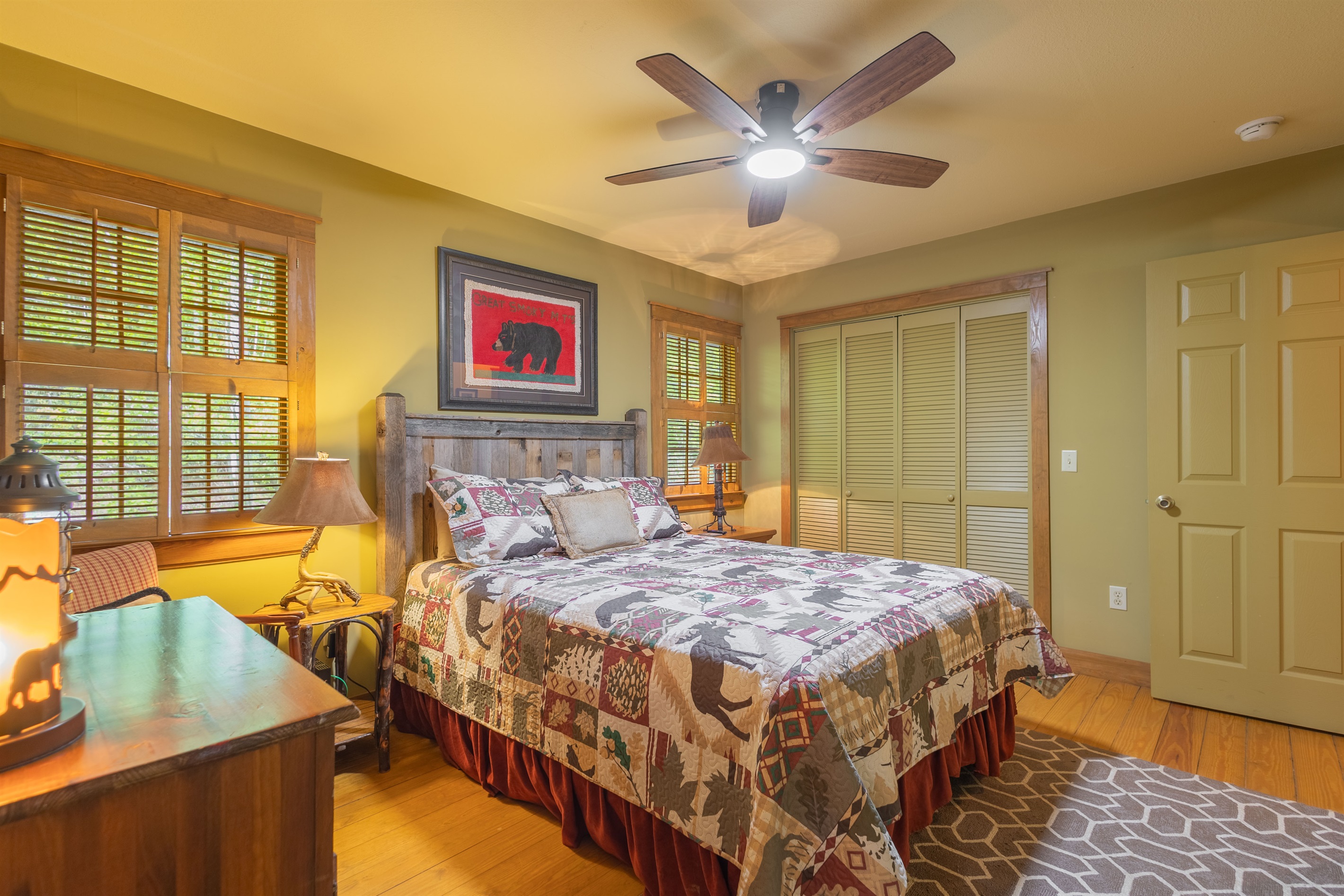 The primary bedroom also includes generous closet space, making it easy to settle in and feel at home during your stay.