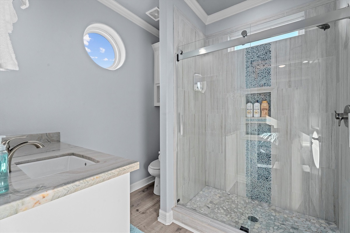 70621dcc4a3a42c9869e08d6df07e1a8 Large | Beachhouse | Texas | TX | Vacation Homes | Galveston | Crystal Beach | Kokomo | Breezy Days | Beachfront Elegance | Sunrise Serenity | Southern Sands Property Management, LLC