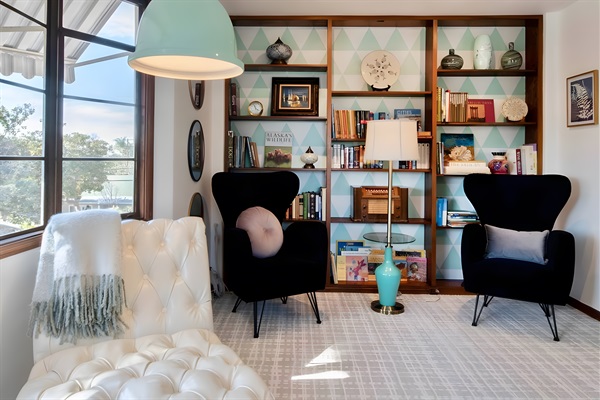 Family room Library