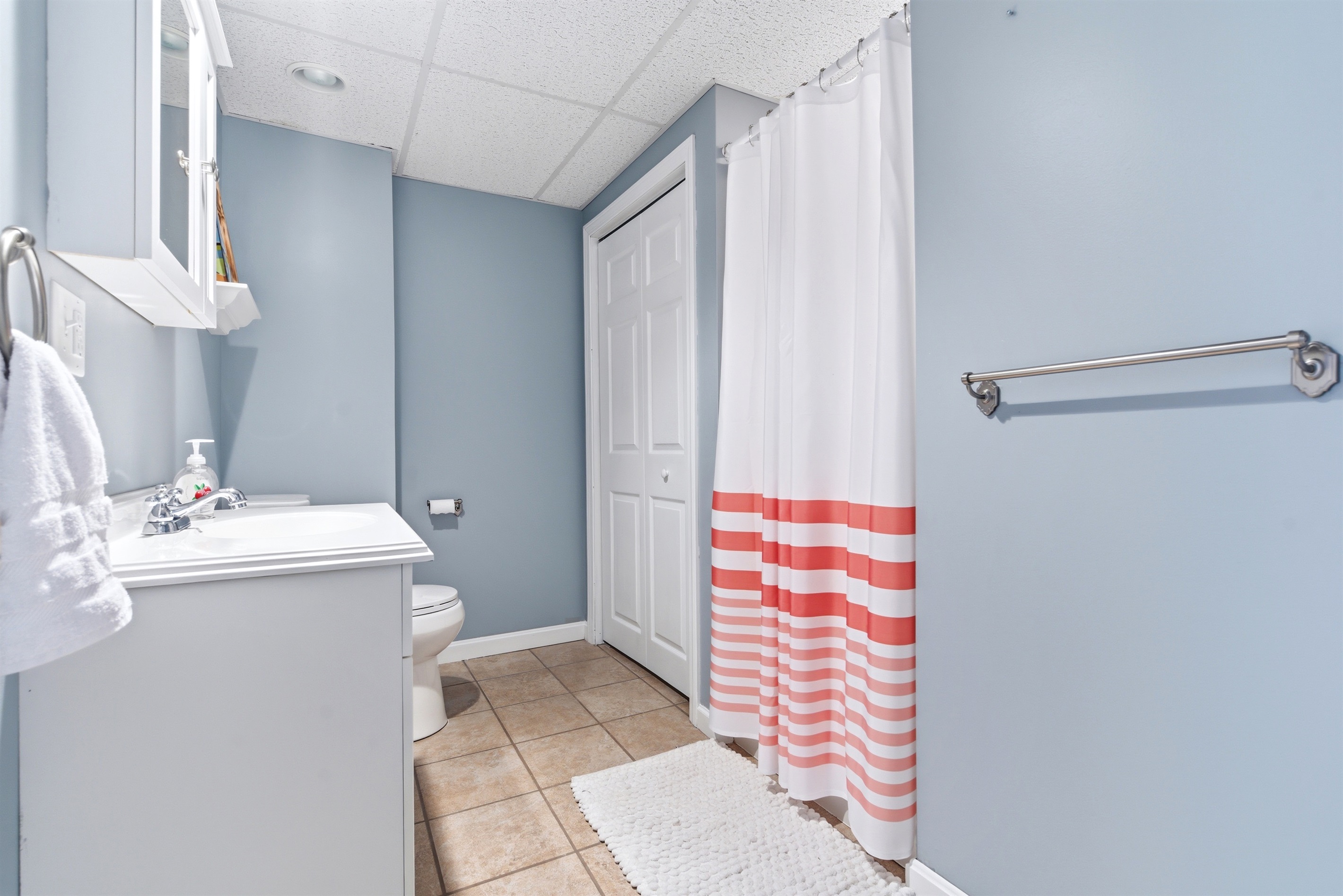 A clean and well-appointed bathroom designed for comfort and convenience, offering a fresh and relaxing space to unwind and refresh.