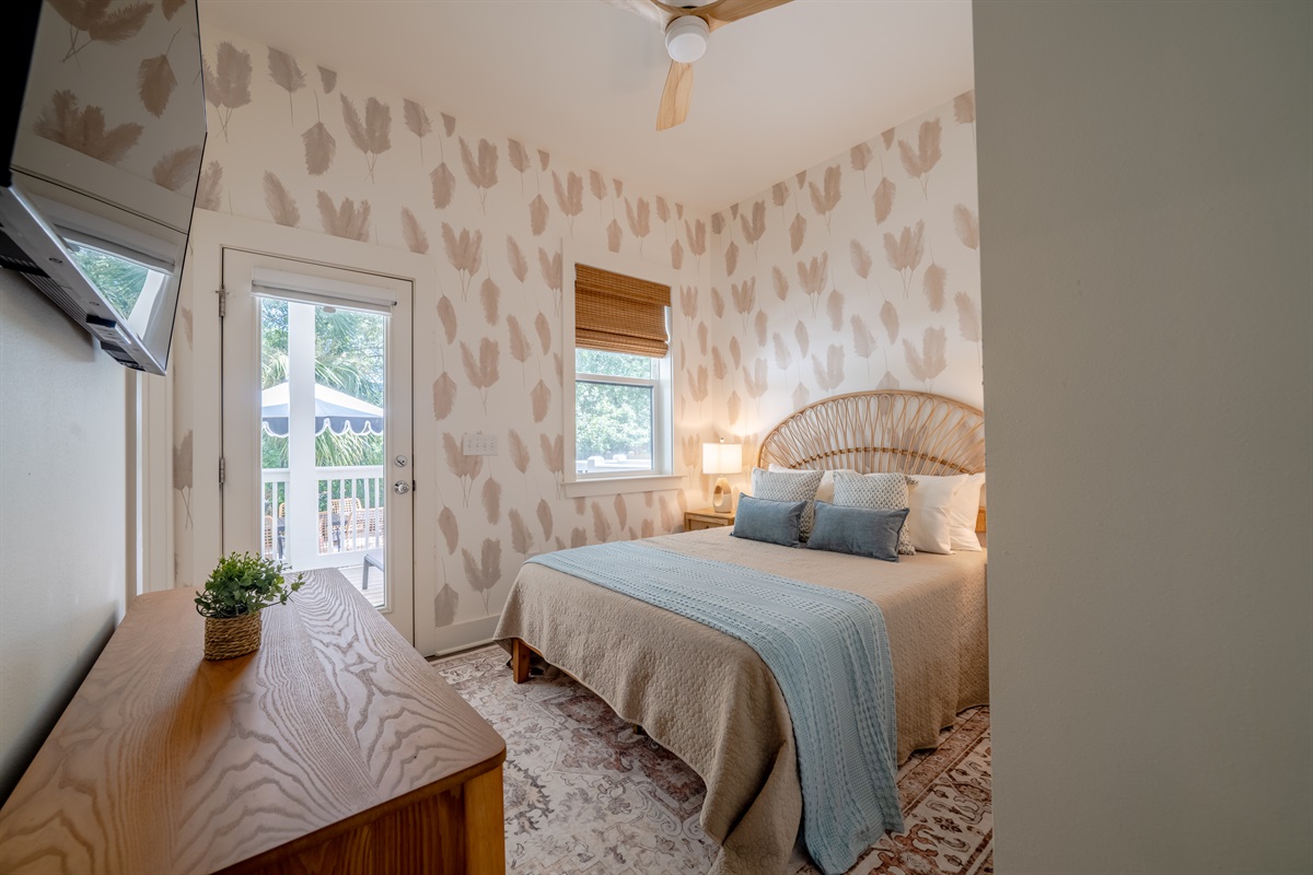 Queen bedroom located on the main floor for easy comfort