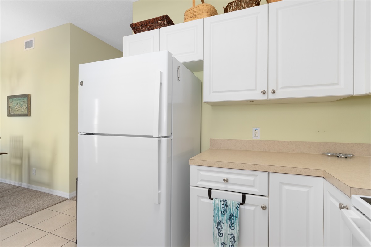 Fully Equipped Kitchen!