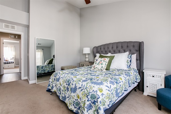 Golden Dome Getaway<>Townhome 1.5 mi To ND, photo 23
