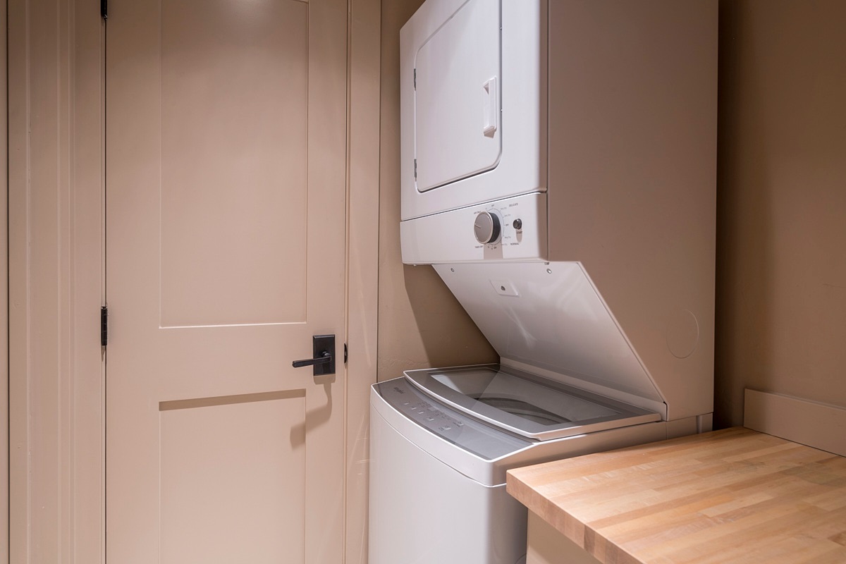 Private Washer / Dryer