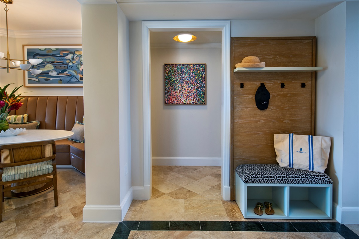 Spacious entry with beach drop zone.