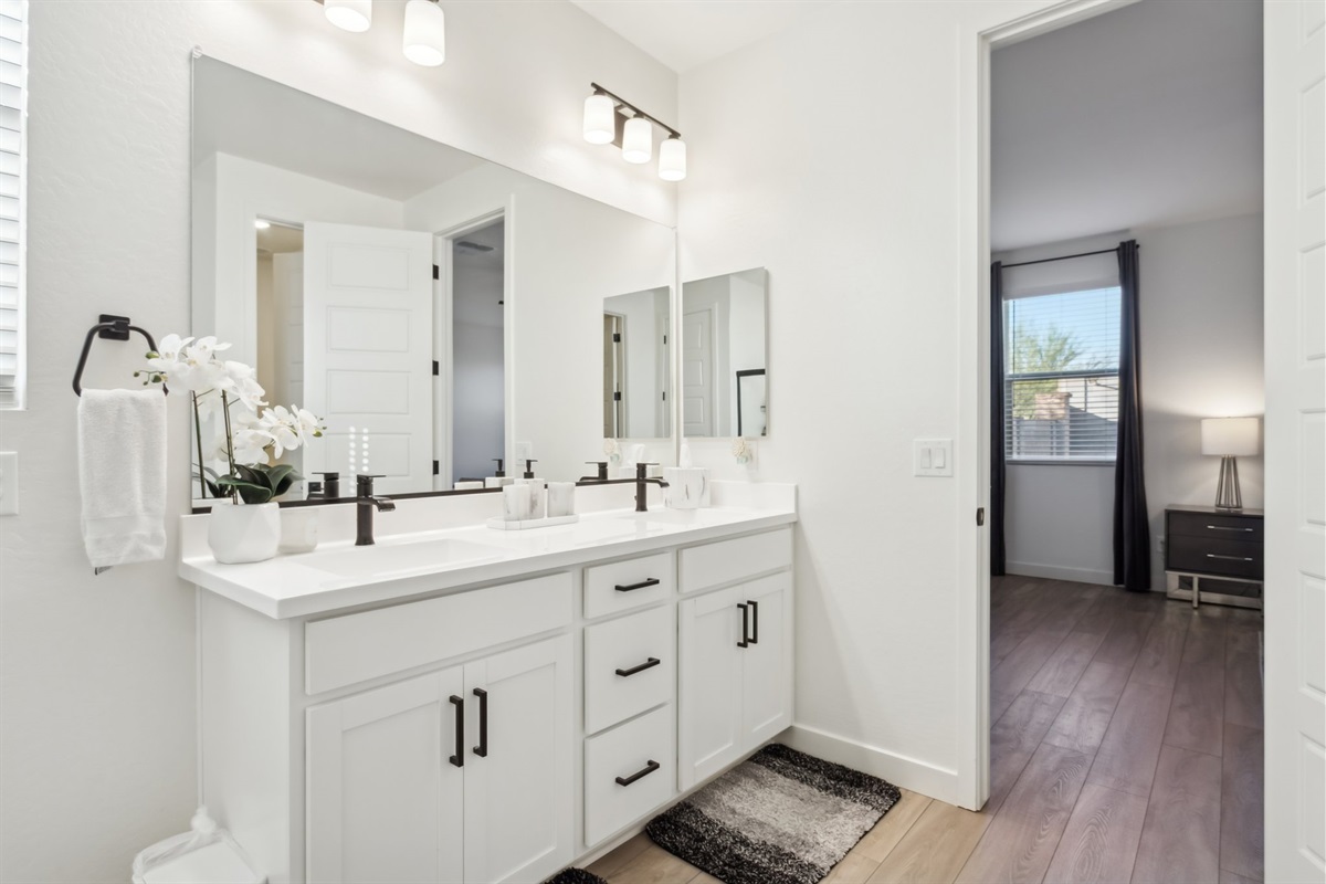 Running Deer Getaway | 3 Bed + Office • 2 Bath — Running Deer Getaway | 3 Bed + Office • 2 Bath, Surprise, Arizona — photo 35