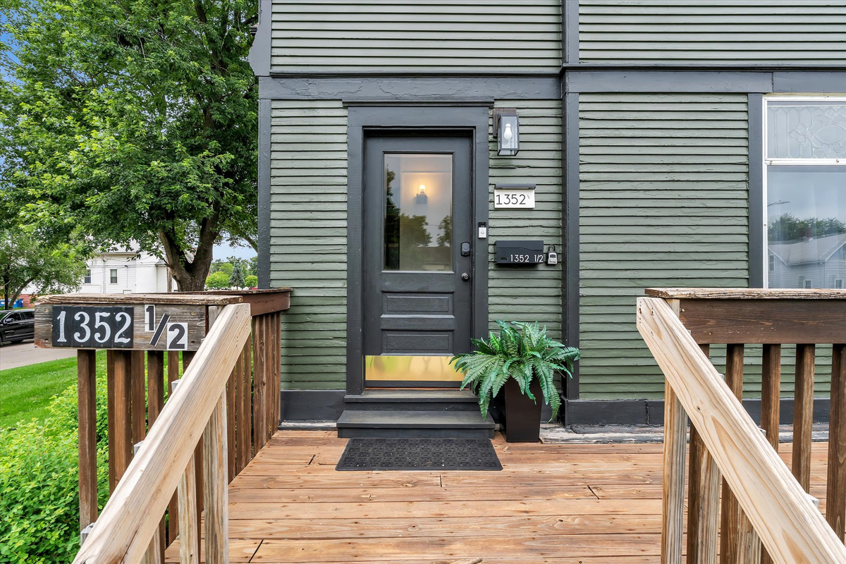 Parking on-street or in the dedicated shared driveway off the alley access. Follow the path to the front of the property for smart lock, secure access. 