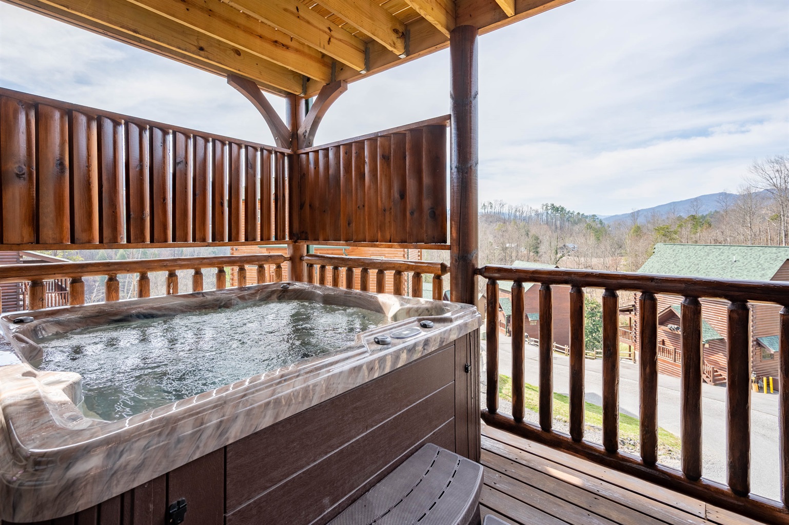 Hot tub on the lower level deck