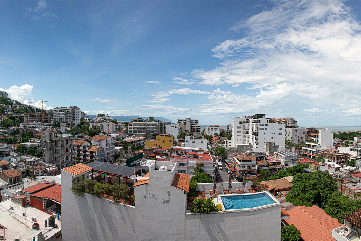 The ocean is 5 blocks away and you will hit sand & ocean.