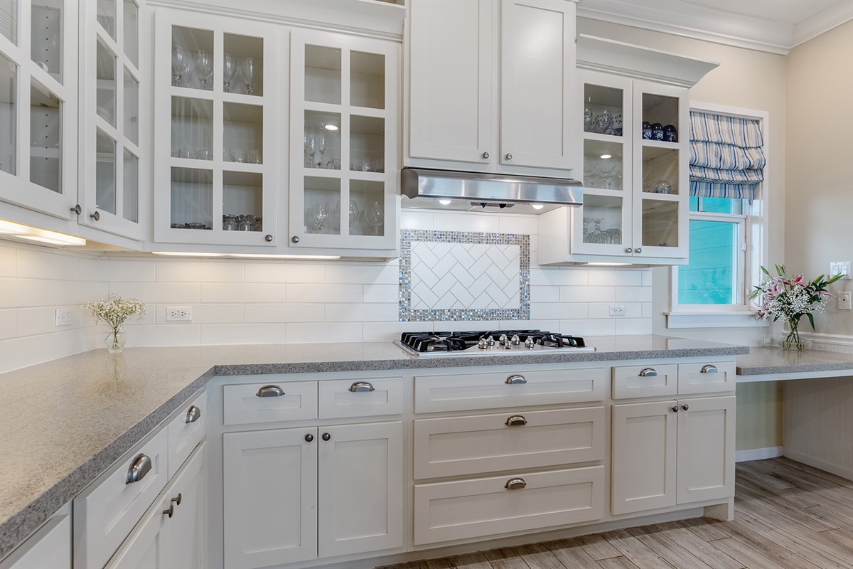 Kitchen: Gas range with good ventilation and plenty of outlets.