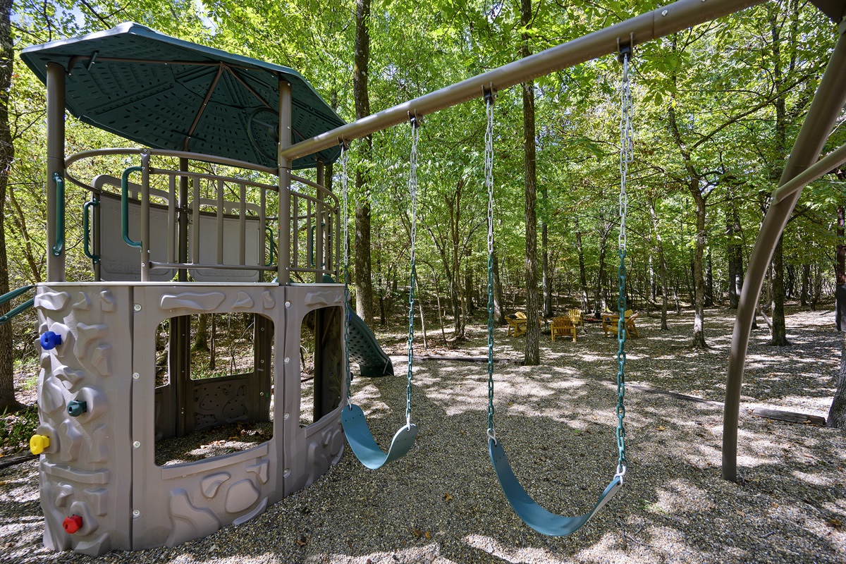 Playset for the little ones to have hours of fun.