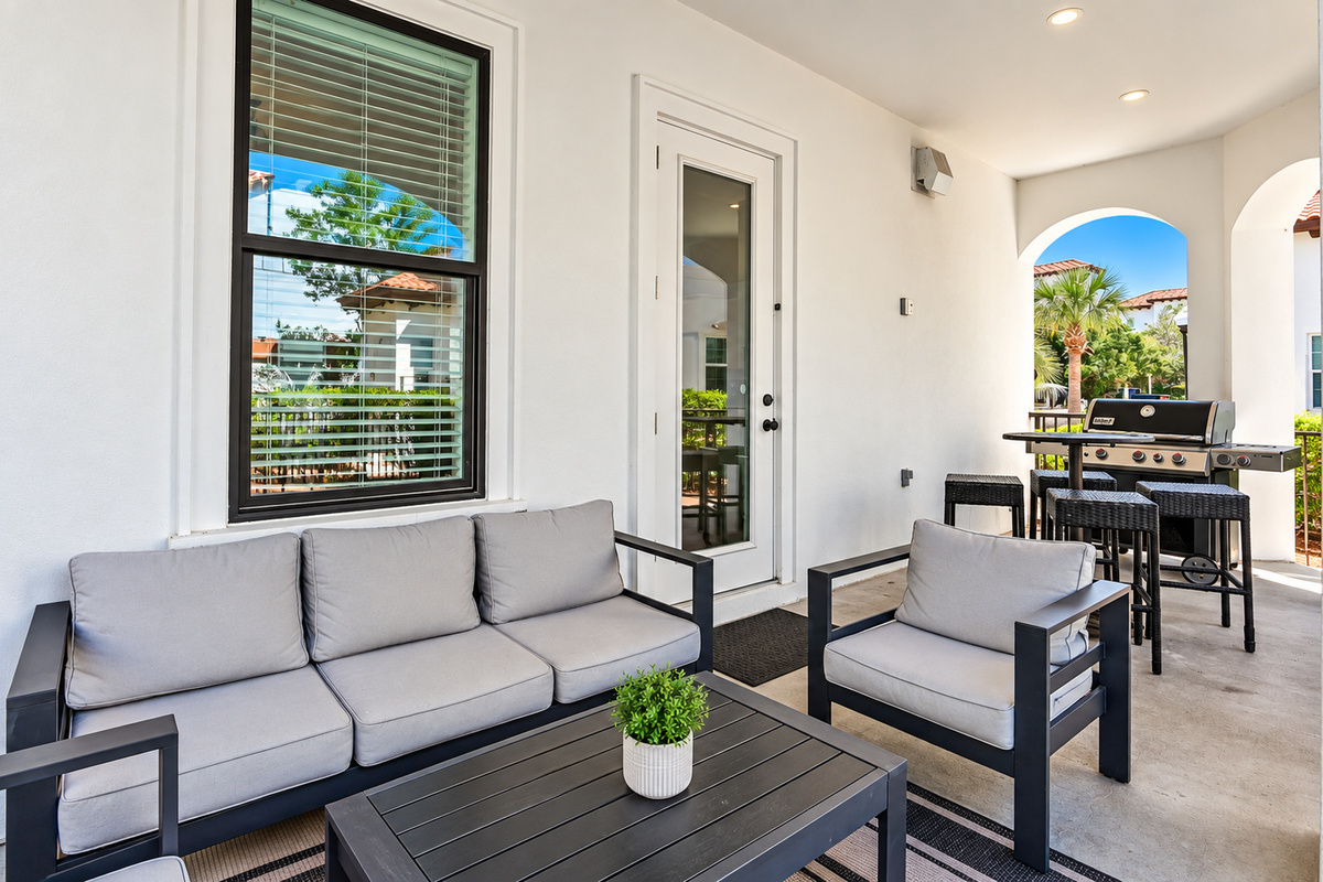 Covered Outdoor Lounge with Grill Area