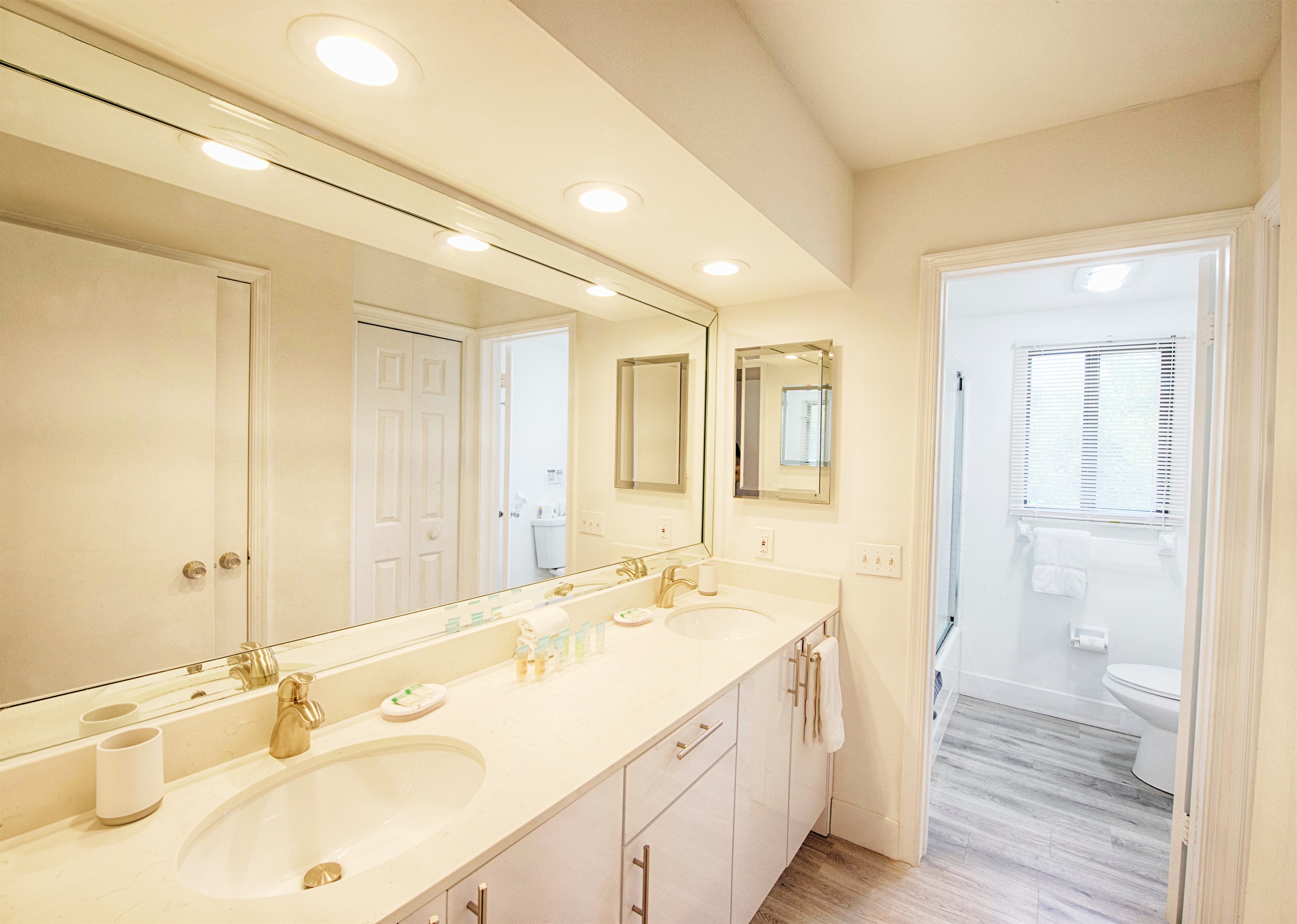 En suite bathroom with double sink