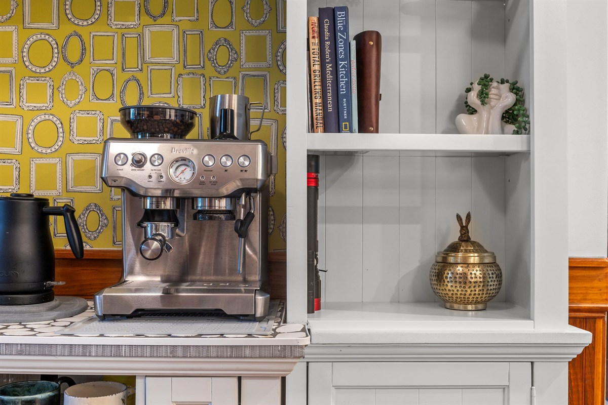 Yes, coffee and expresso please!