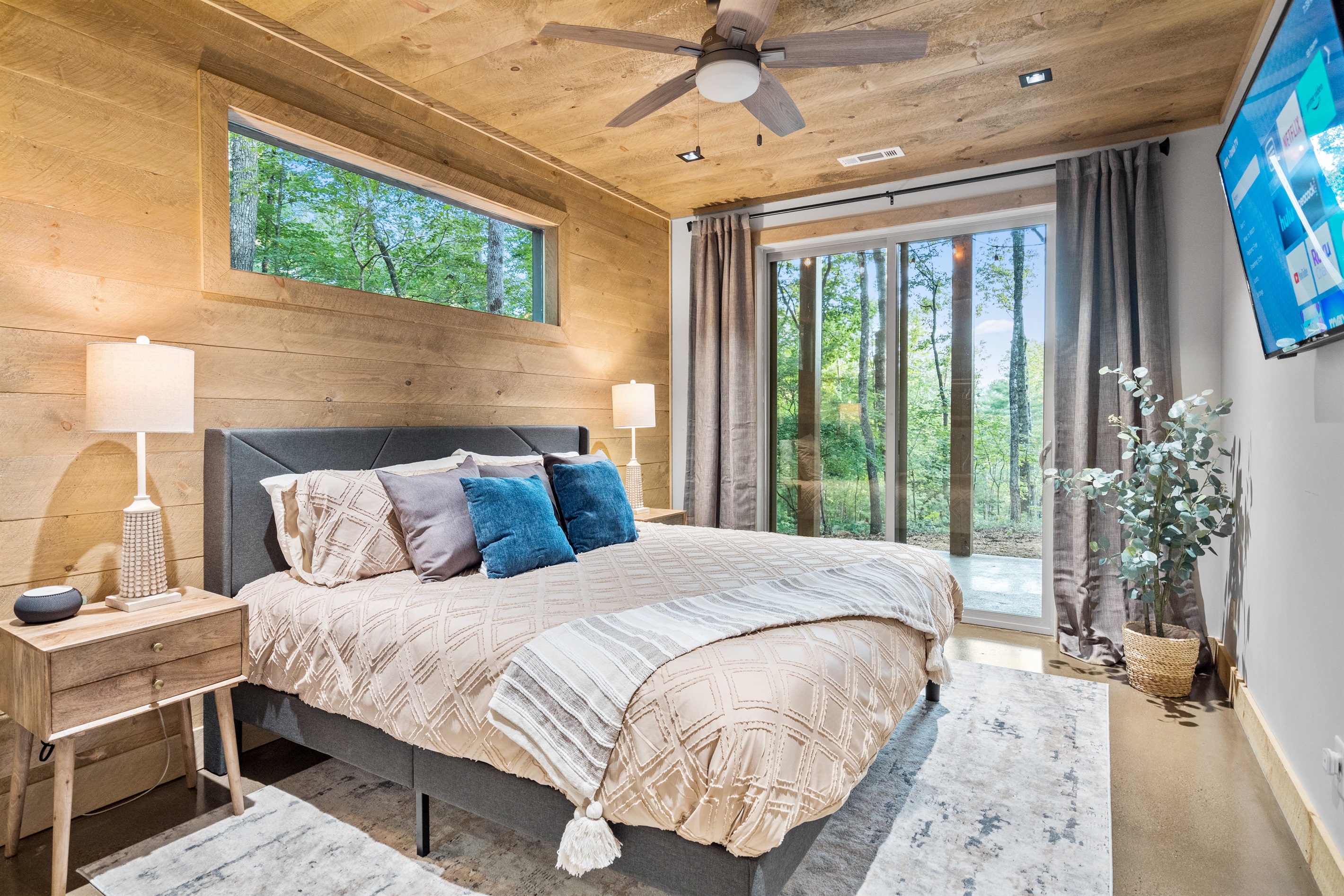 King Suite #4 with full view slider access to patio