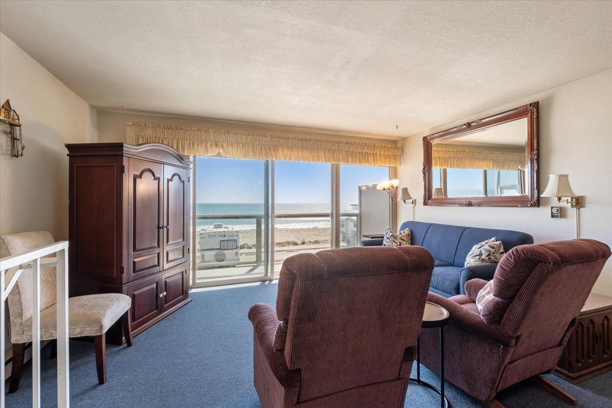 Upstairs - Living Room
