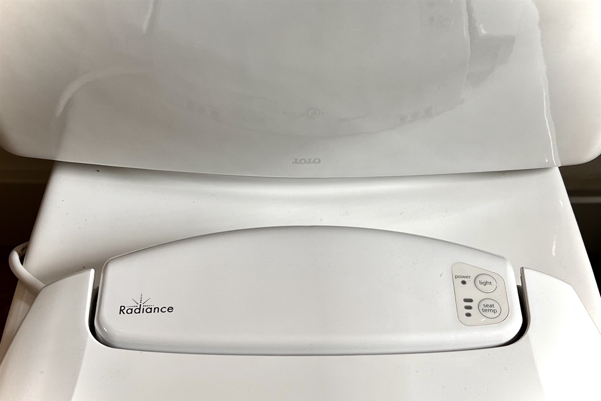 Upgraded heated toilet seat