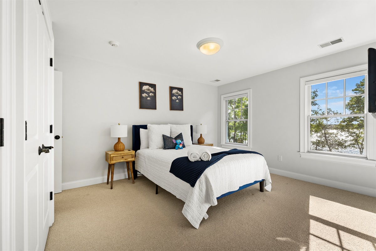 Bedroom 3 (Upper Level): Simple, cozy, and perfectly suited for relaxation.