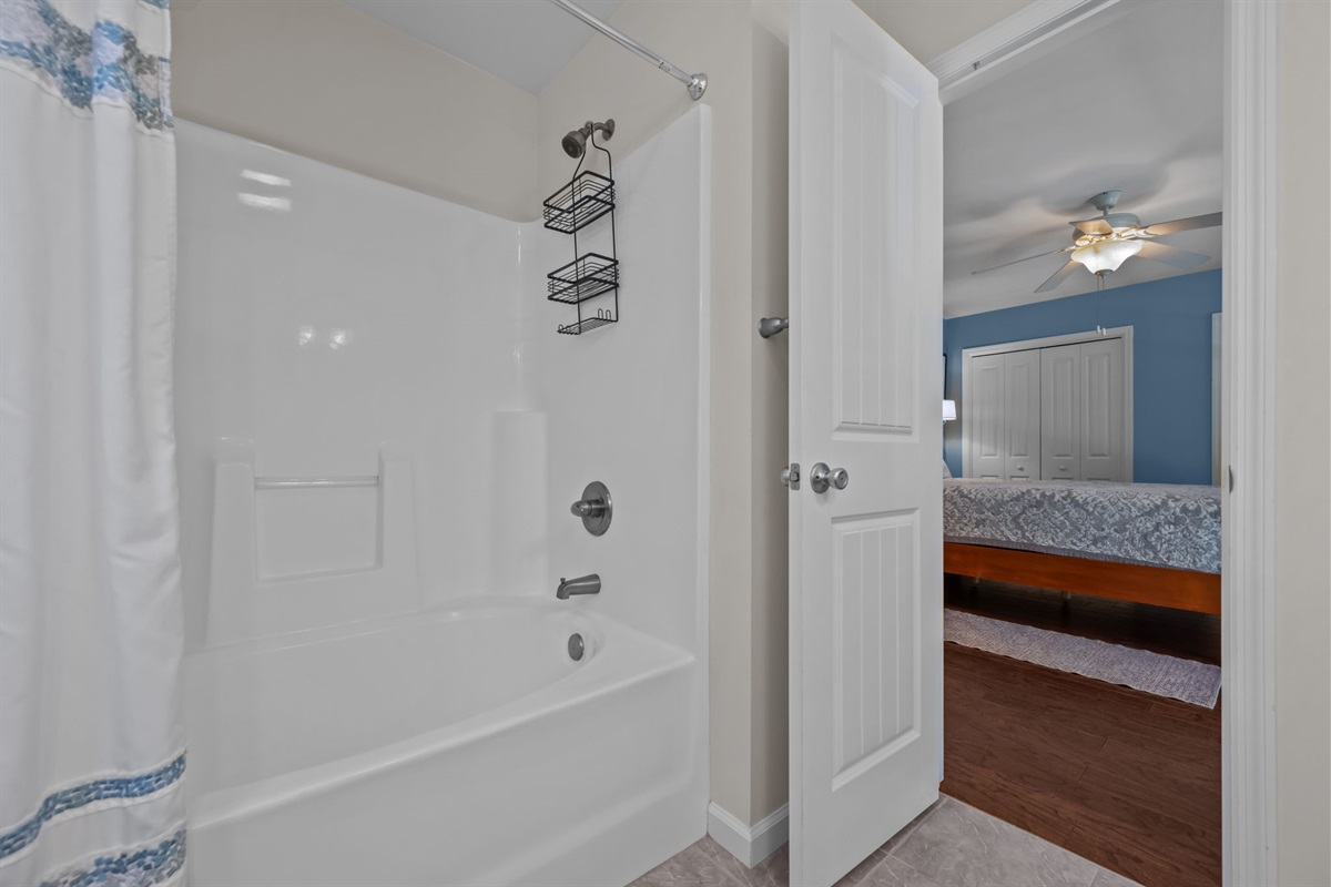 1st Floor bathroom with tub/shower combination