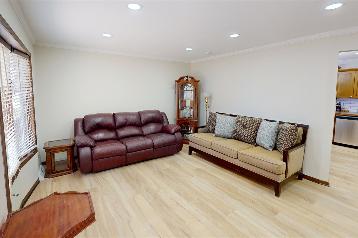 Main Floor Living Room 
