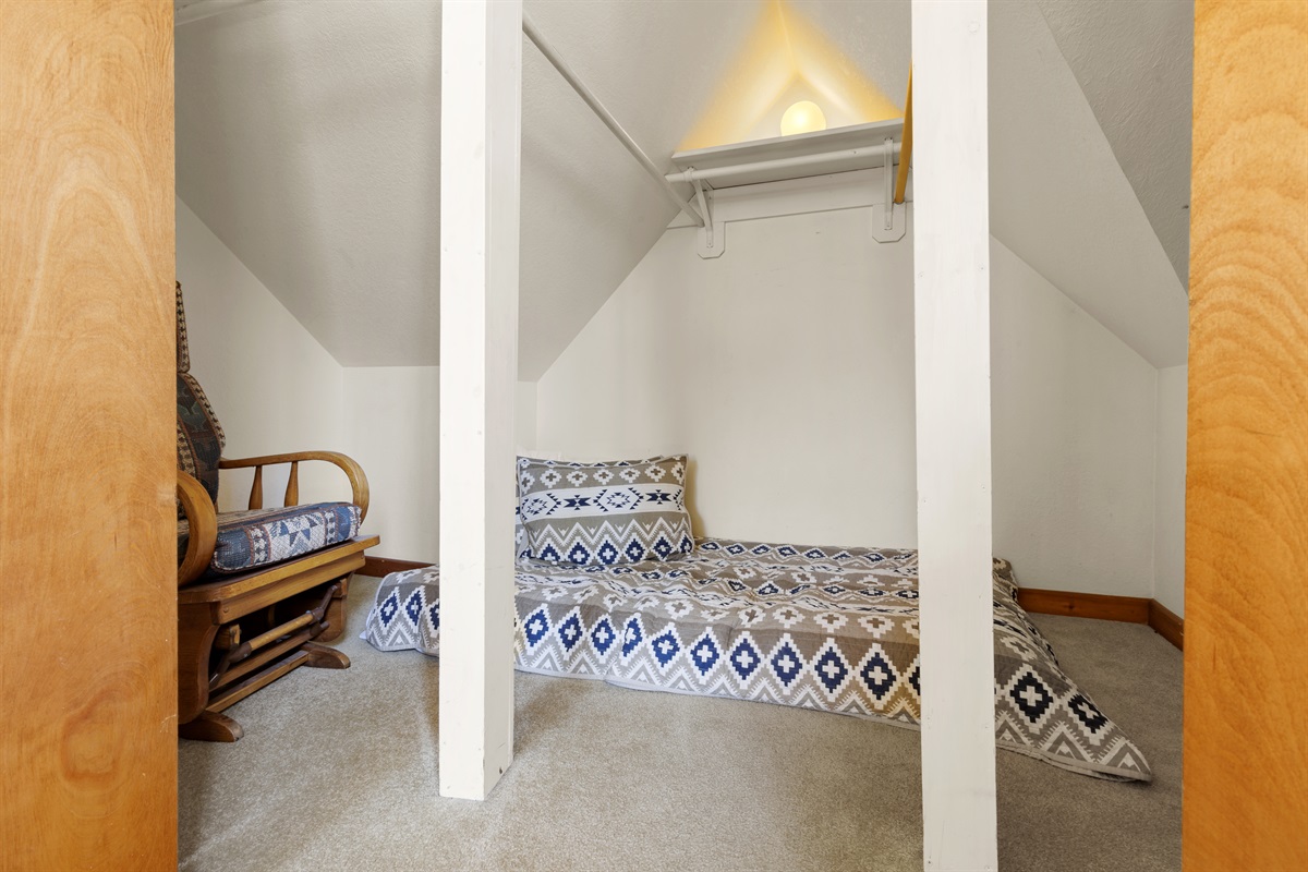 4th Floor Master Bedroom