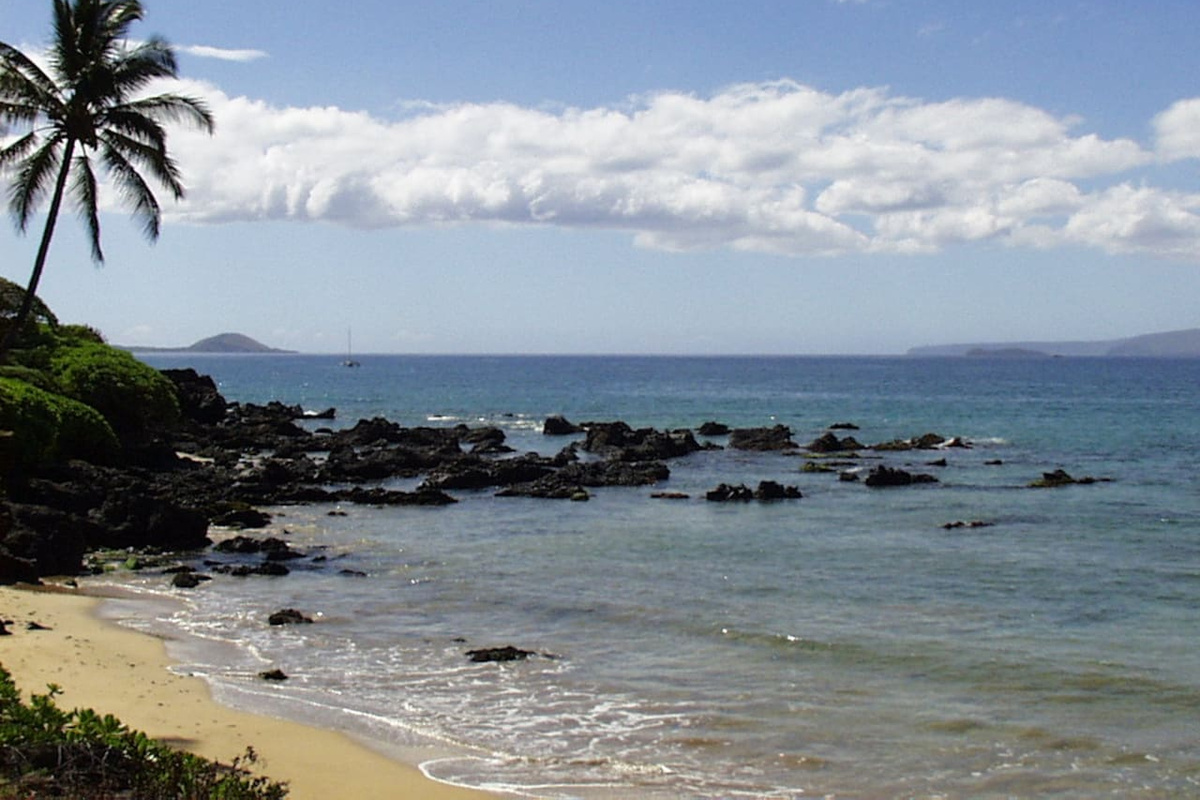 beach in front of the place :)