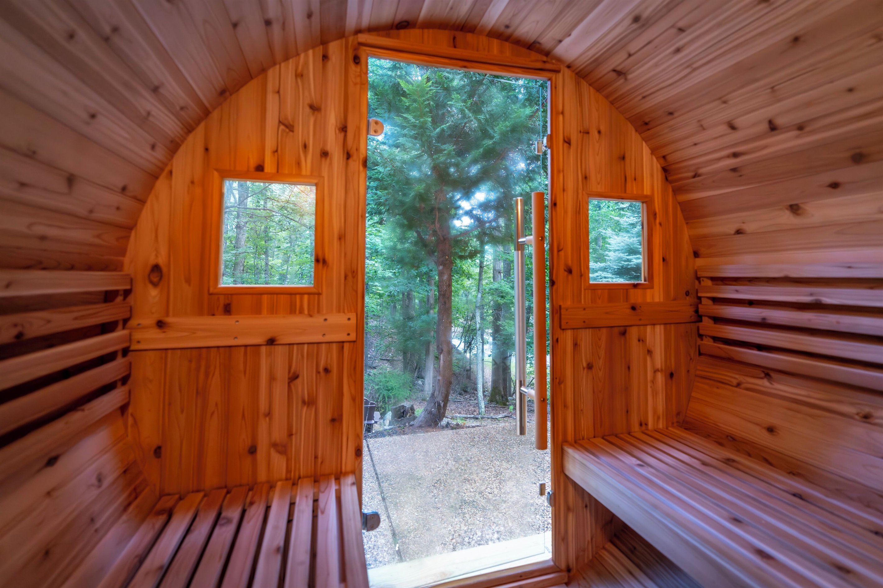 Cedar barrel sauna, room for 4
