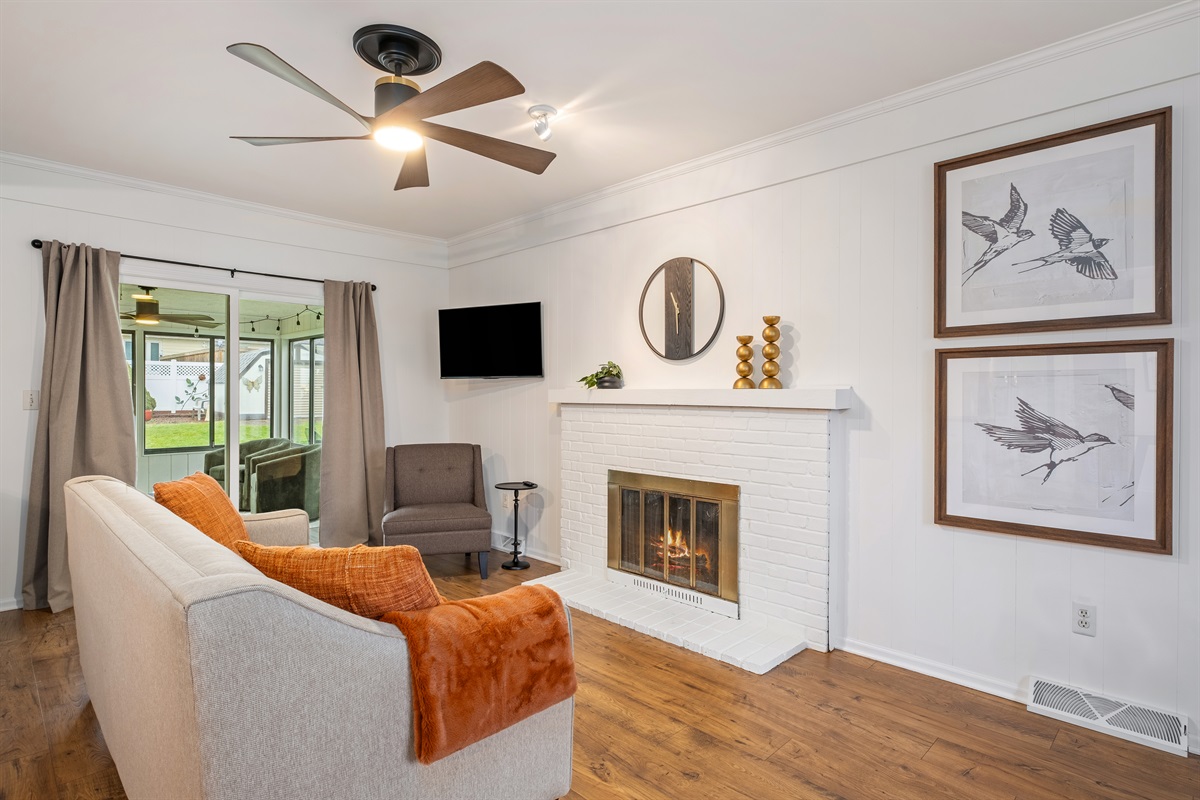 Spacious Yet Warm Living Space
