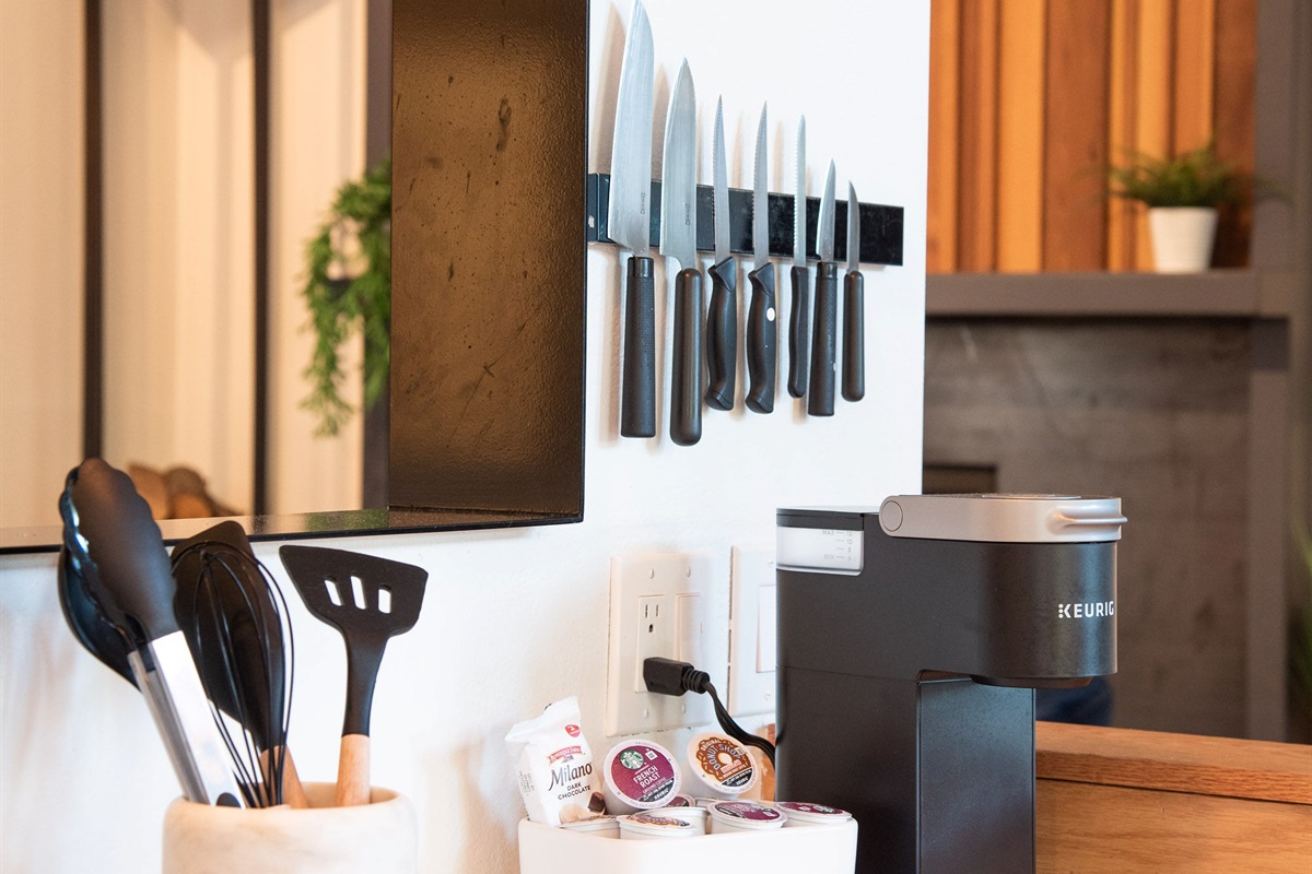 Enjoy a warm cup of coffee in the morning with your Keurig Coffee Machine.And be sure to enjoy the sunrise from from your Treetop view!