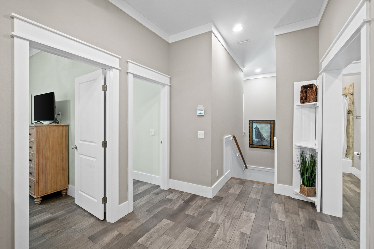 top of landing 2nd floor