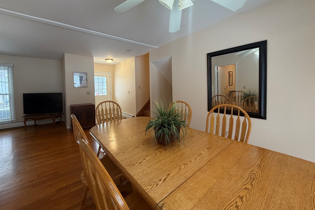 Dining area next to kitchen