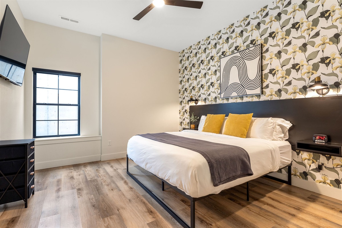Lower level King bedroom #2 w/ ensuite bath