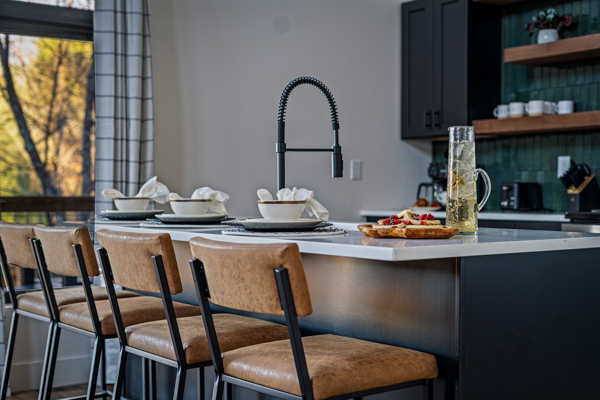 Modern kitchen island with seating for 4.